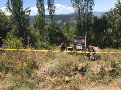 Tosya'da Traktör Kazası Açıklaması 1 Ölü, 3 Yaralı