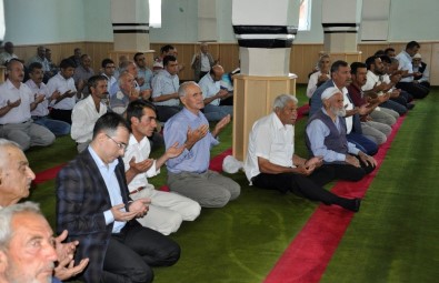 Çüngüş'te 15 Temmuz Şehitleri Anıldı