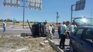 Kütahya'da Trafik Kazası Açıklaması 4 Yaralı