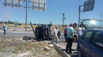 DİKKATSİZLİK - Kütahya'da Trafik Kazası Açıklaması 4 Yaralı