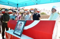 BABA OCAĞI - Şehit Er Çınar Taş Memleketi Afşin'de Toprağa Verildi