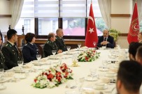 Bakan Işık, 15 Temmuz Gazisi Askerlerle Bir Araya Geldi