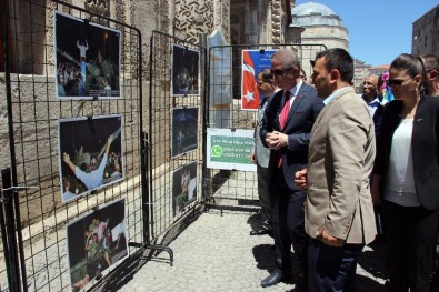 İHA'nın '15 Temmuz Destanı' Fotoğraf Sergisi Sivas'ta Açıldı