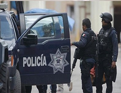 Meksika'da ev partisinde silahlı saldırı: 11 ölü