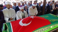 SEYFETTIN AZIZOĞLU - Erzurum Eski Milletvekili Rıfkı Yaylalı Son Yolculuğuna Uğurlandı