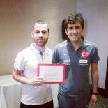 MANCHESTER - Malatyalı Antrenör Türkiye'de Bu Belgeyi Alan 46. Antrenör Oldu