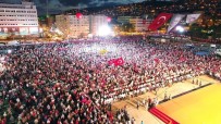 249 Hafızın Oluşturduğu Türk Bayrağı Ayakta Alkışlandı