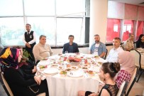 ALI RıZA ÇALıŞıR - Başkan Dr. Şadi Yazıcı Şehit Aileleri Ve Gazileri Ağırladı