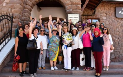 Kadın İşveren Ve Sanayiciler Derneği 'KAİSDER' Üyeleri Nallıhan'ı Ziyaret Etti