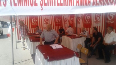 Kırklareli'nde 15 Temmuz Anı Defteri Çadırı Kuruldu