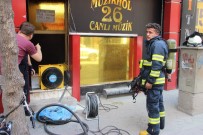 FUZULİ - Komşuların Dikkati Yangını Önledi