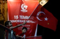 Bursa'da Binler Demokrasi Nöbetinde