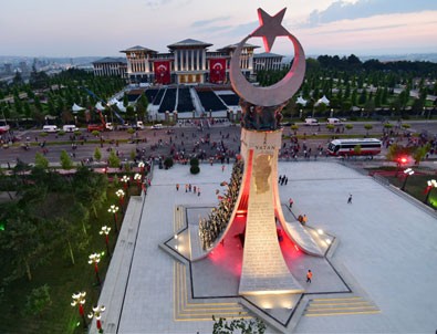 15 Temmuz Şehitler Anıtı'nın açılışı yapıldı