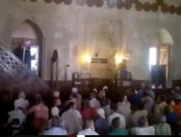 İSLAM BIRLIĞI - İmam vaaz verirken FETÖ'cüler bir anda ayağa kalktı! Cemaat ise...