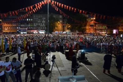 Kırıkkale'de Demokrasi Nöbeti Heyecanı