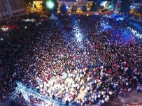 Sakarya'da 16 İlçedeki Camilerde 'Sela' Okundu