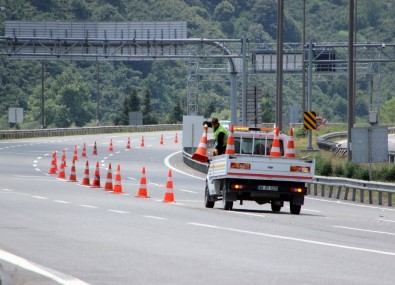 TEM Otoyolu Trafiğe Açıldı, Bolu Dağı'nda Trafik Rahatladı