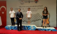 BAŞKENT ÜNIVERSITESI - Satrançta Adıyaman 2 Madalya Kazandı