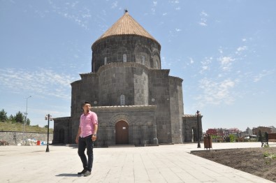 Karslı Turizmciler Kümbet Camii'nin Müze Olmasını İstiyor