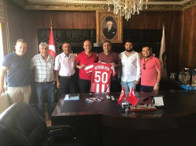 Çat Belediye Başkanı Duru'dan Nevşehirspora Destek