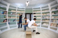 SULTANGAZİ BELEDİYESİ - Çocuklar, Bilimi Eğlenerek Keşfediyor