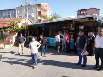 İstanbul'da Halk Otobüsü Eve Girdi