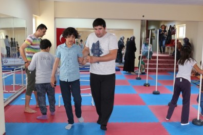 Karaman'da Otizmli Çocuklar Sporla Hayata Bağlanıyor