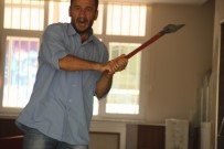 ÖZEL HAREKAT POLİSLERİ - Müftülükte Terör Estiren Baltalı Saldırganın Kimliği Belli Oldu