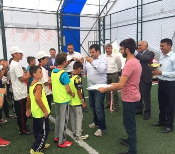Çıldır'da Kur'an Kursu Futbol Turnuvası Sona Erdi