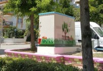 MESUT ÖZAKCAN - Efeler'de Parkla Ve Trafolar Renkleniyor