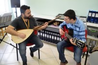 ENGELLİ ÇOCUK - Engelli Gençler, Notaların Gücüyle İyileşecek