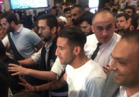 Fenerbahçe'nin Yeni Transferi Isla, İstanbul'da