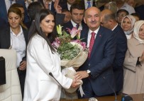 MEHMET MÜEZZİNOĞLU - Jülide Sarıeroğlu Çalışma Ve Sosyal Güvenlik Bakanlığı Görevini Devraldı