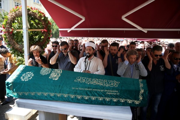 Harun Kolçak'a veda