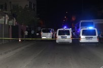 CİNAYET ZANLISI - Barda Silahlı Kavga Açıklaması 1 Ölü, 5 Yaralı