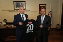 OSMAN ZOLAN - Başkan Zolan'a Denizlispor Forması