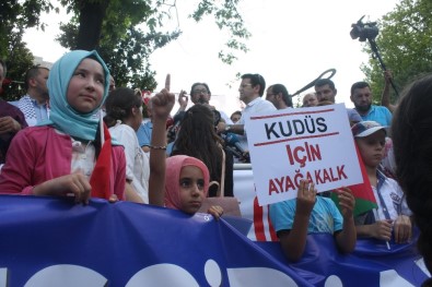 İsrail'in Kudüs Kuşatması Bursa'da Protesto Edildi