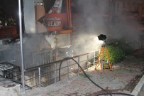 Kadıköy'de Korkutan Yangın