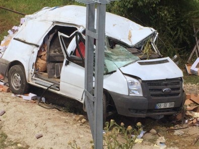 Kastamonu'da Minibüs Şarampole Uçtu Açıklaması 1 Ölü, 1 Yaralı