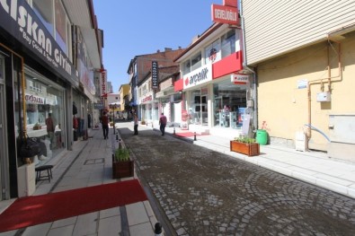 Sebahattin Savacı Caddesi Yeni Çehresiyle Göz Dolduruyor