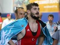 Güreşte Bir Altın Daha