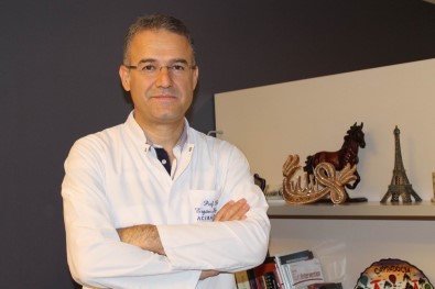 Prof. Dr. Seyfeli Açıklaması 'Sıcaklarda Kalp Hastalarının İlaç Dozları Düzenlenmeli'