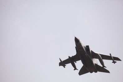 Suudi Arabistan'dan Yemen'e Hava Saldırısı Açıklaması 8 Ölü
