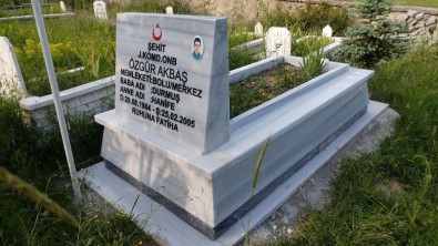 Bolu'da Şehit Mezarları Yenilendi
