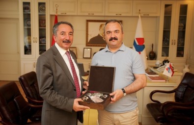 Giresun Üniversitesi Rektörü Coşkun'dan Rektör Karabulut'a Ziyaret