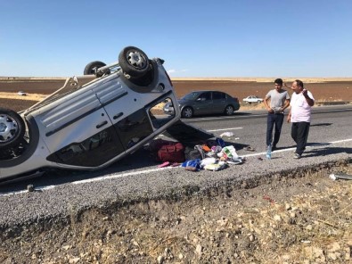 Siverek-Hilvan Karayolunda Trafik Kazası Açıklaması 1 Ölü, 4 Yaralı