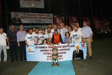 İskenderun'da 15 Temmuz Şehitleri Futbol Turnuvası