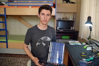 Malatyalı Genç Portatif Şarj Cihazı Yaptı