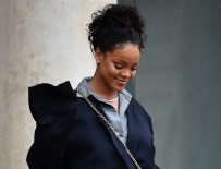 Macron, şarkıcı Rihanna ile görüştü