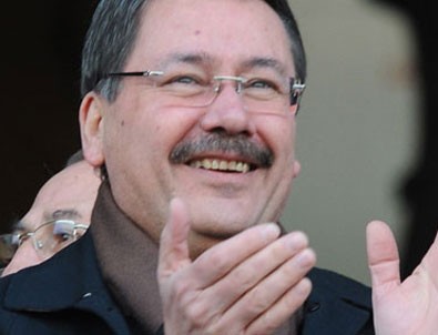 Melih Gökçek CHP'li Levent Gök'ü rezil etti